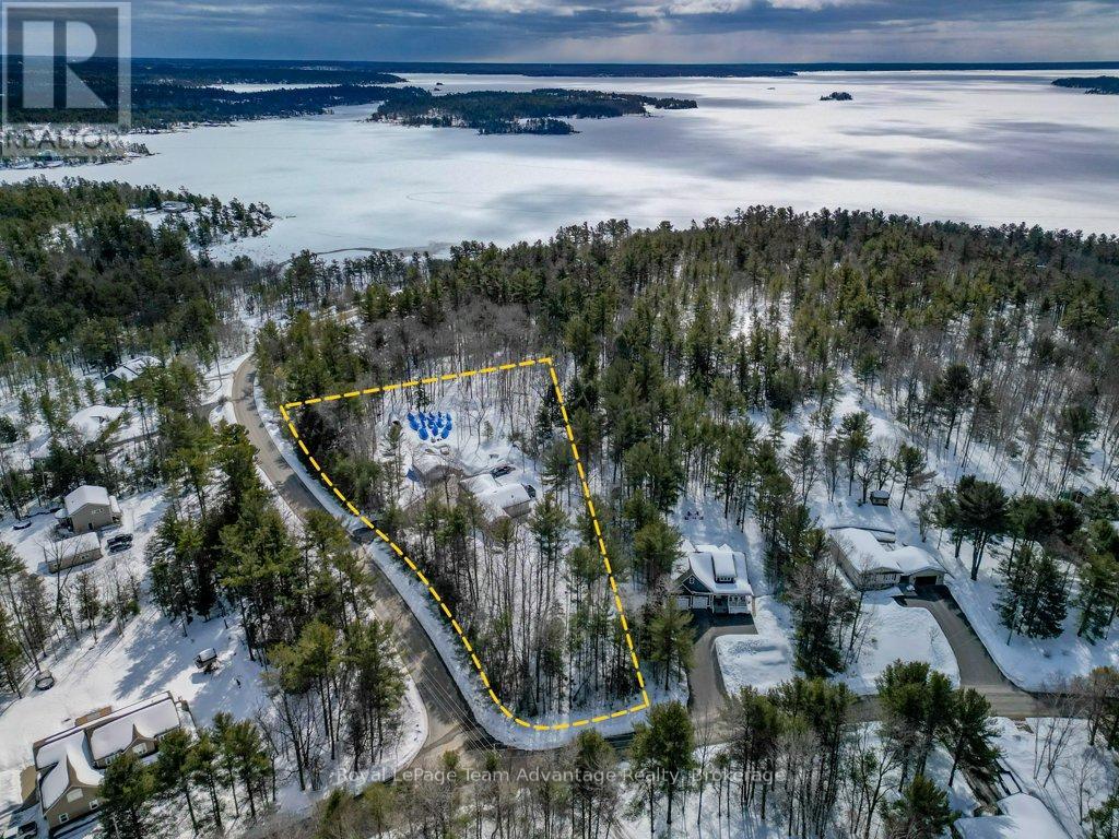 1 Big Sound Road, Mcdougall, Ontario  P0G 1G0 - Photo 2 - X12915128