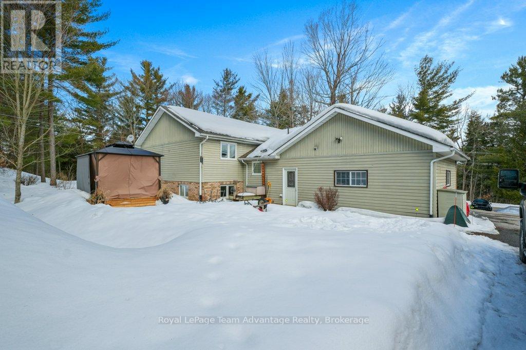 1 Big Sound Road, Mcdougall, Ontario  P0G 1G0 - Photo 42 - X12915128