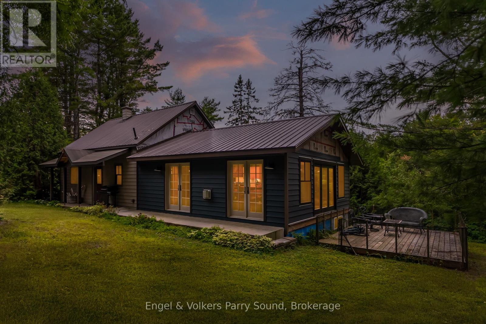 6 Little Beaver Boulevard, Seguin, Ontario  P2A 2W8 - Photo 44 - X12915188