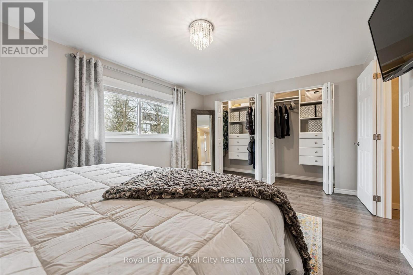 39 - 121 Bagot Street, Guelph, Ontario N1H 5T8 - Photo 21 - X12915260