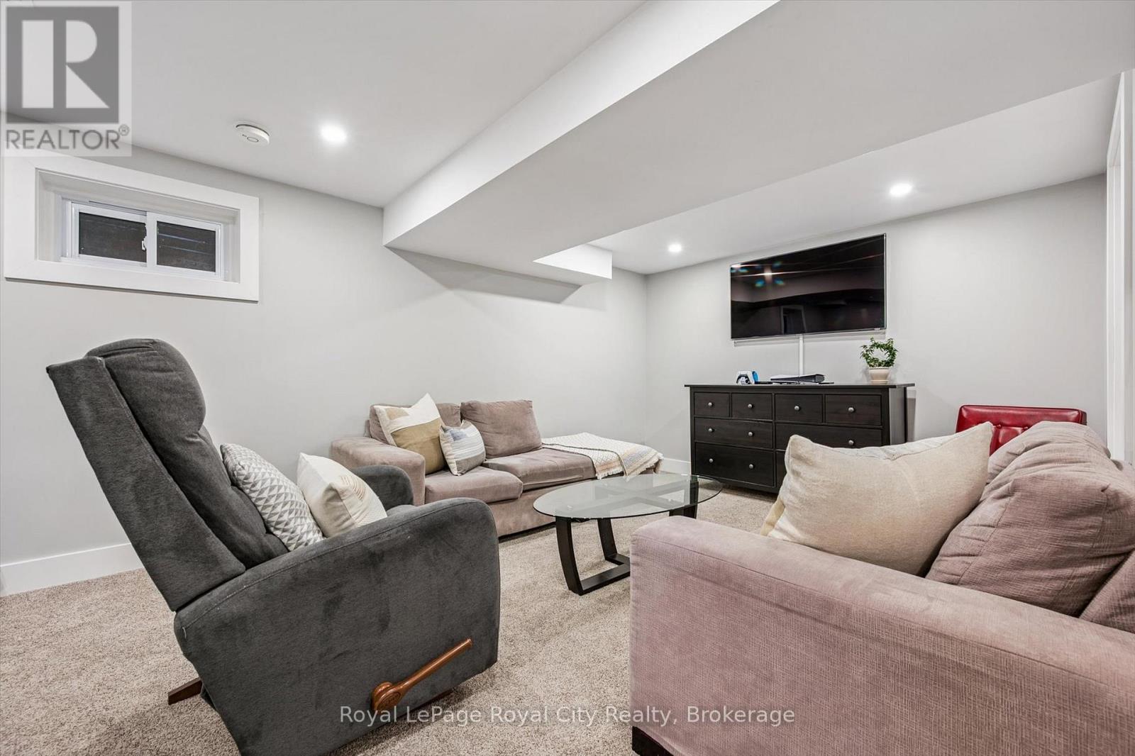 39 - 121 Bagot Street, Guelph, Ontario N1H 5T8 - Photo 28 - X12915260