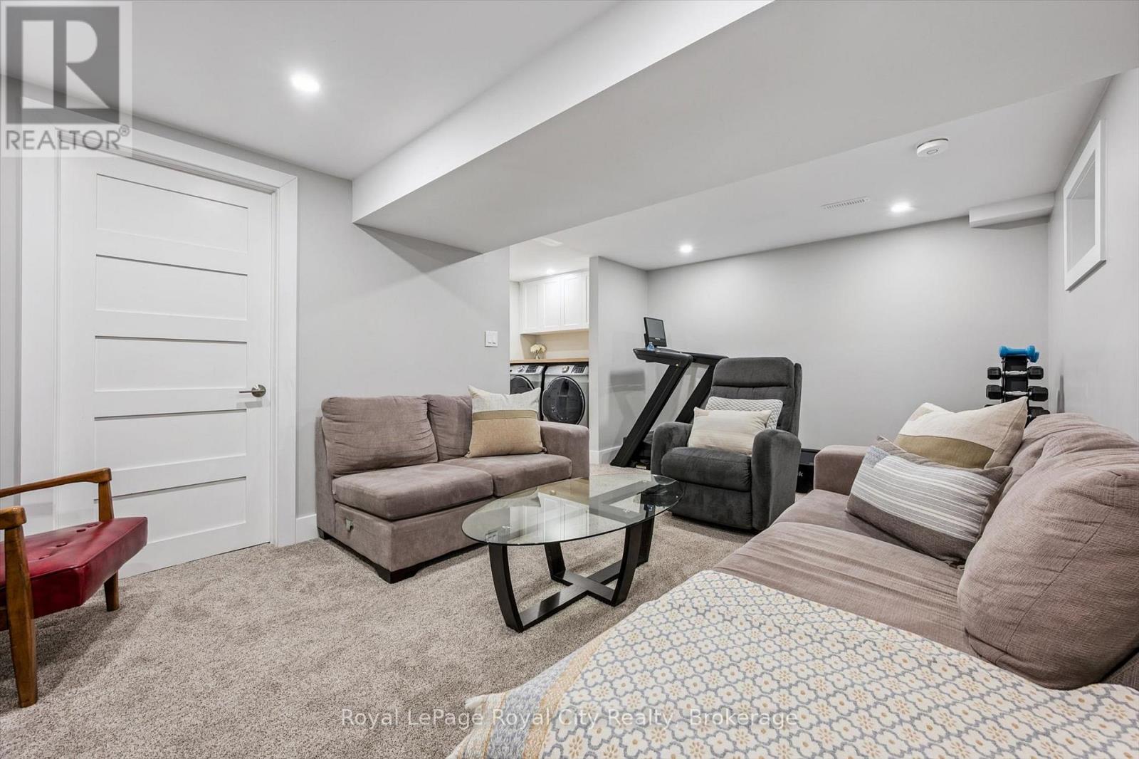 39 - 121 Bagot Street, Guelph, Ontario N1H 5T8 - Photo 30 - X12915260