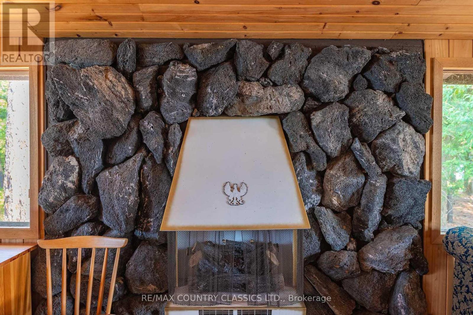 22 Chandos Lk Balmer Island, North Kawartha, Ontario  K0L 1A0 - Photo 22 - X12915080