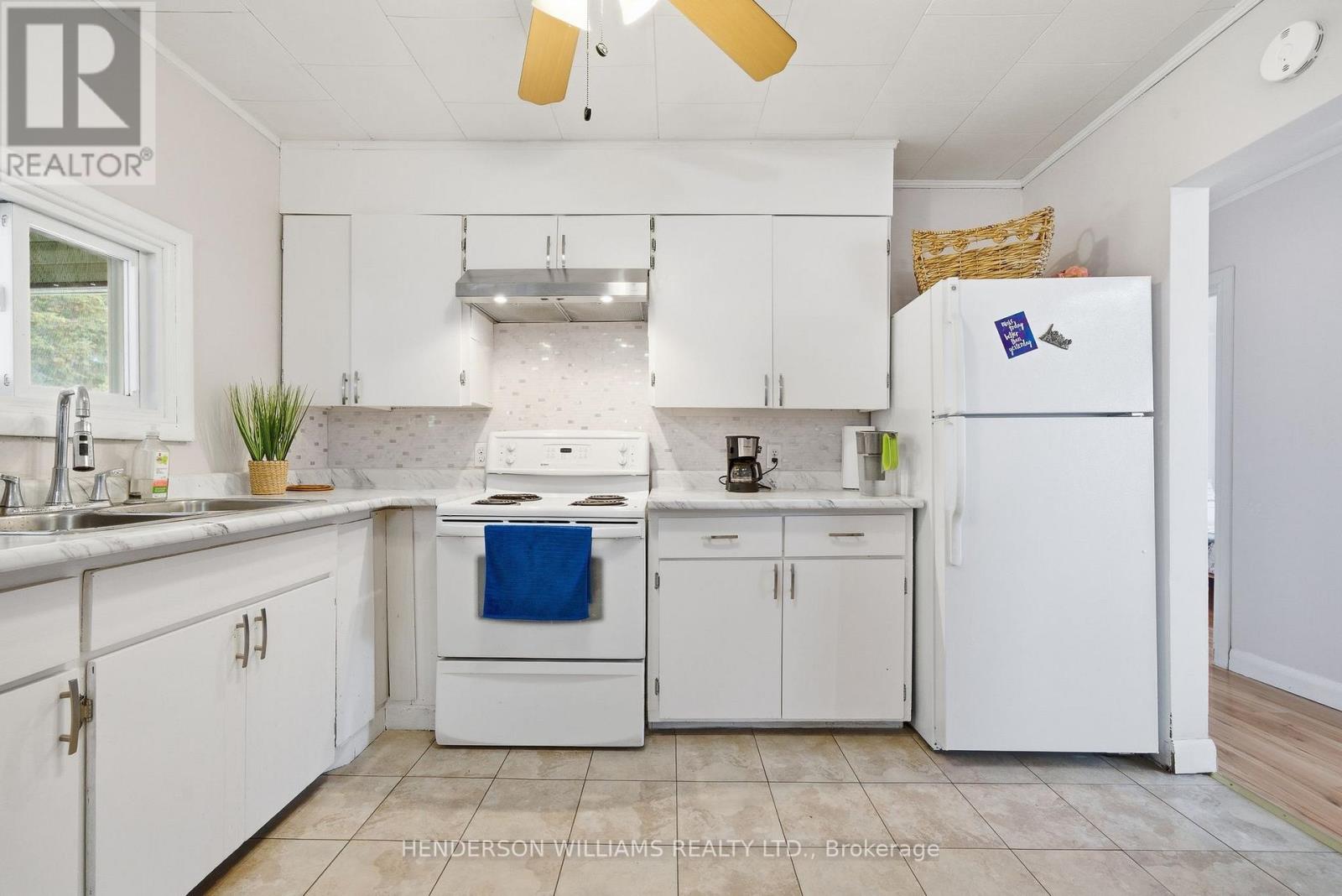 40 South Park Street N, Quinte West, Ontario  K0K 2C0 - Photo 11 - X12915250