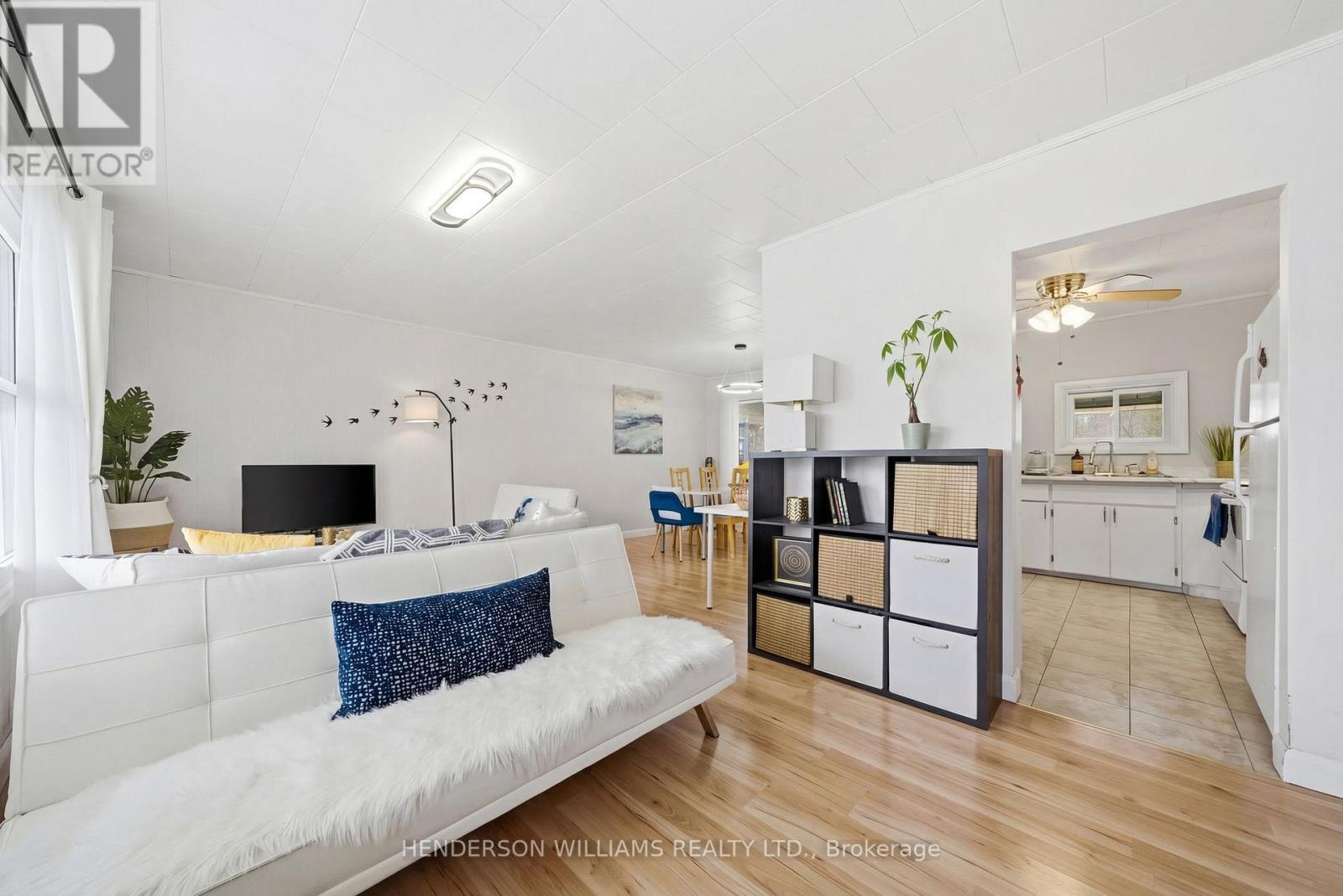 40 South Park Street N, Quinte West, Ontario  K0K 2C0 - Photo 4 - X12915250