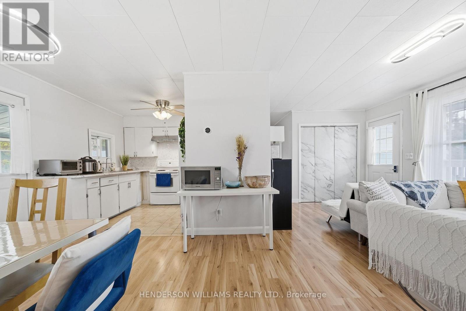 40 South Park Street N, Quinte West, Ontario  K0K 2C0 - Photo 9 - X12915250