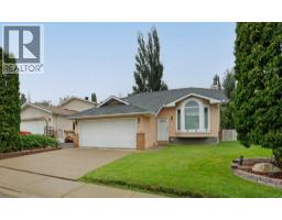 28 Parkland Place E, Brooks, Alberta