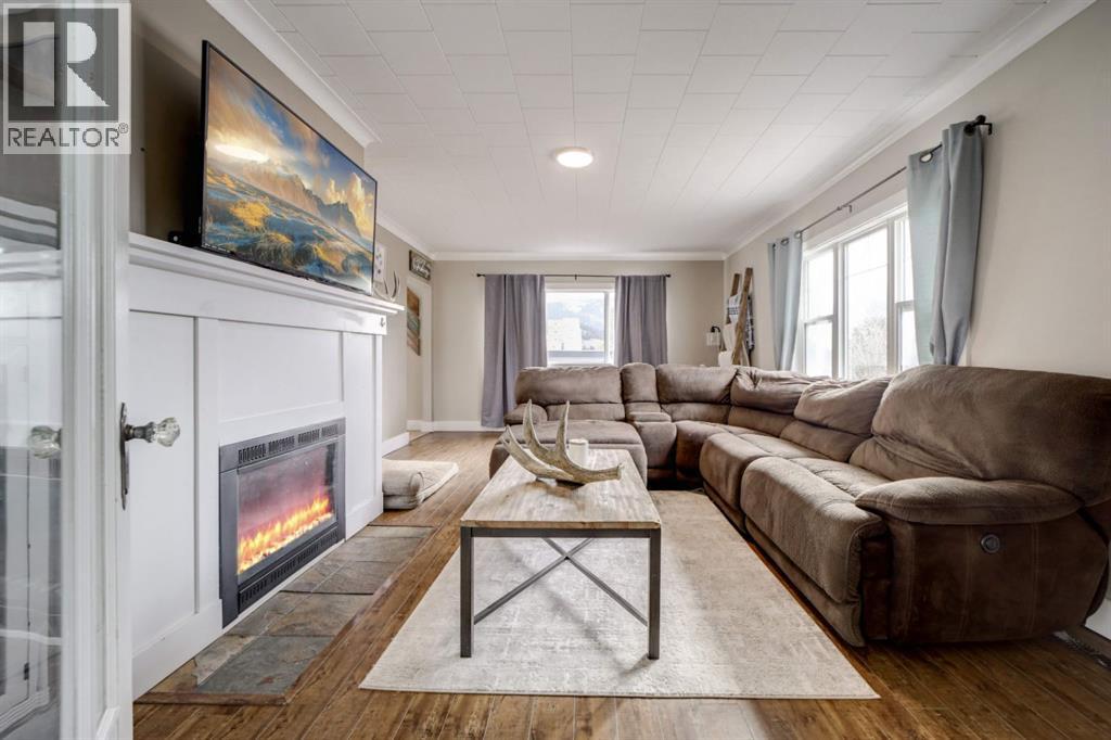 8301 18 Avenue, Coleman, Alberta  T0K 0M0 - Photo 14 - A2294932