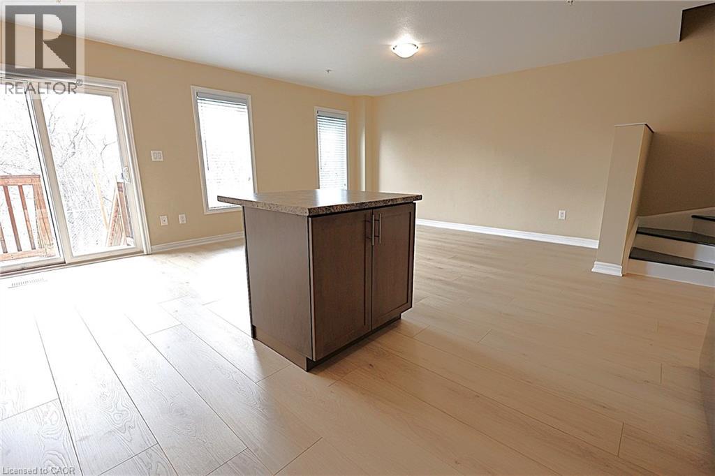 60 Canterbury Drive Unit# 25, St. Catharines, Ontario  L2P 0E7 - Photo 7 - 40814094