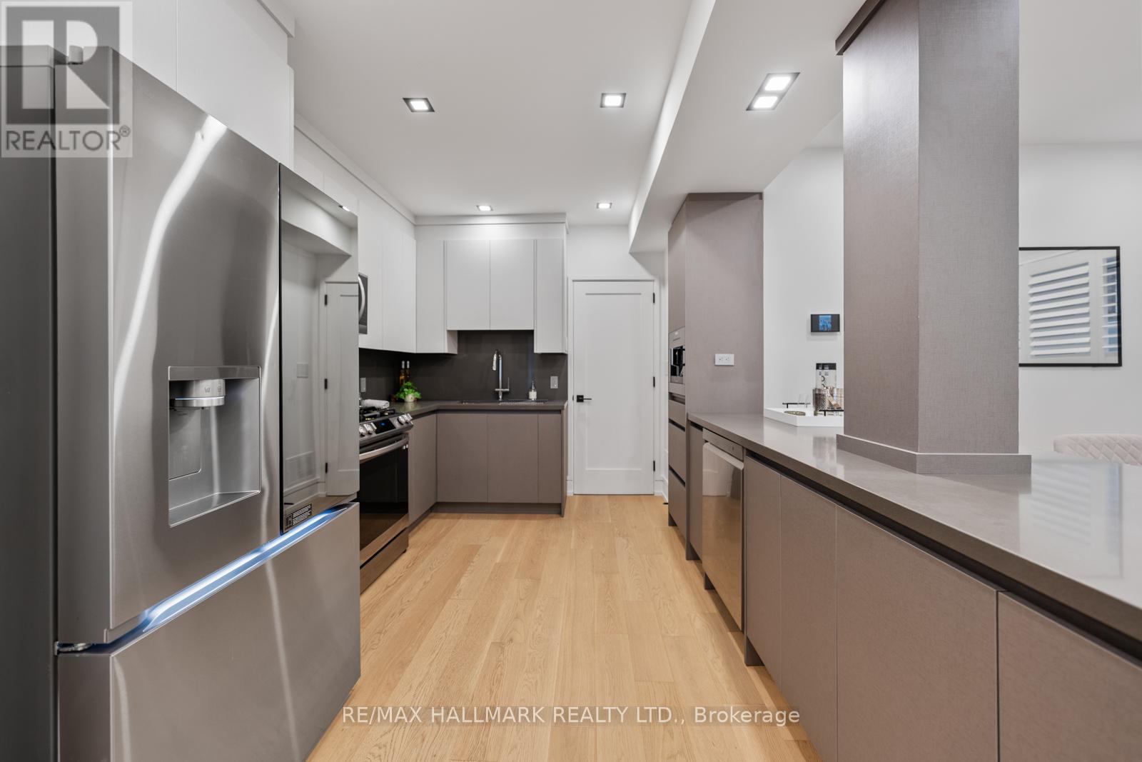 86 Albertus Avenue, Toronto, Ontario  M4R 1J7 - Photo 12 - C12915082