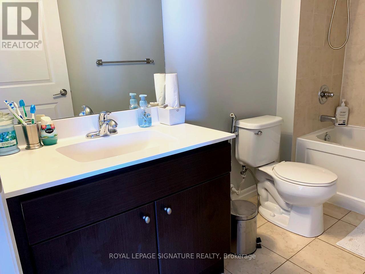 3210 - 2015 Sheppard Avenue E, Toronto, Ontario M2J 1W6 - Photo 22 - C12915086