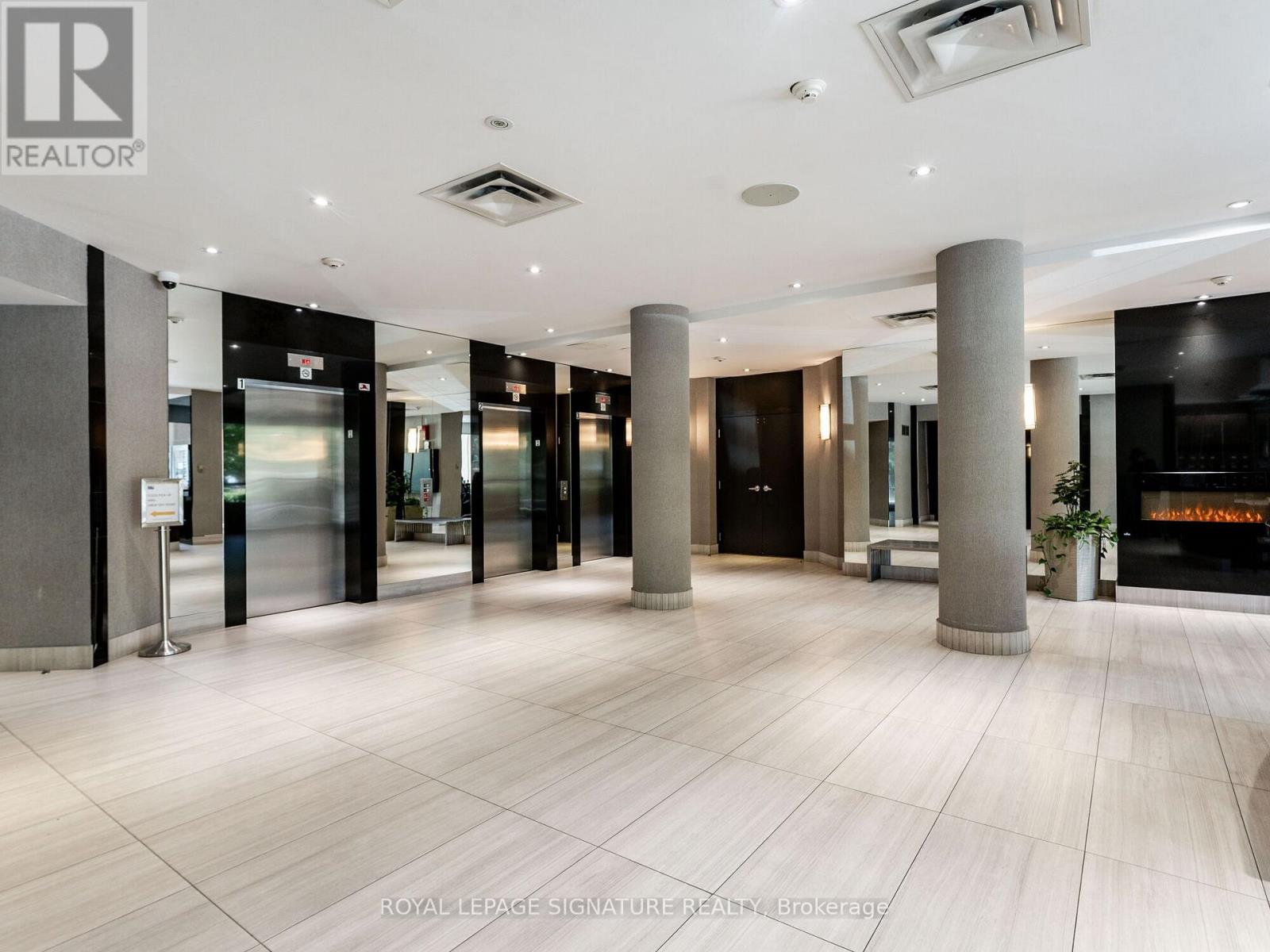 1707 - 35 Empress Avenue, Toronto, Ontario M2N 3T2 - Photo 4 - C12915168