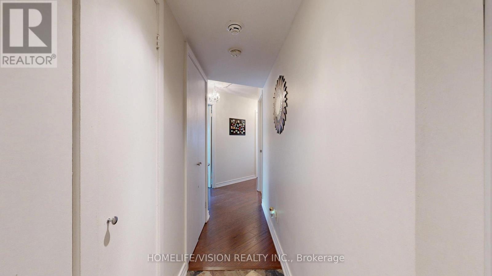 3311 - 210 Victoria Street, Toronto, Ontario  M5B 2R3 - Photo 2 - C12915244