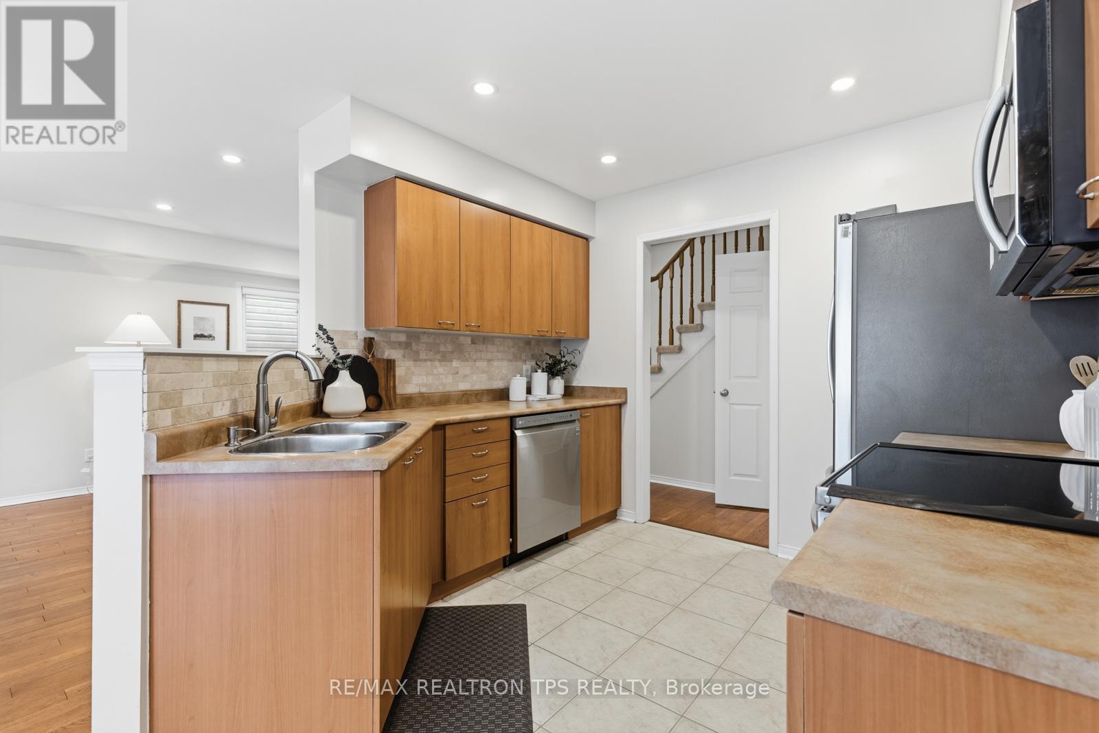 50 Crough Street, Clarington, Ontario  L1C 5M4 - Photo 11 - E12915134