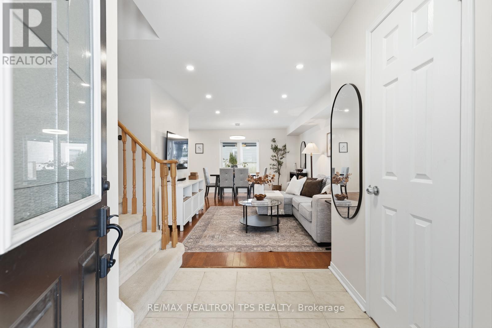 50 Crough Street, Clarington, Ontario  L1C 5M4 - Photo 3 - E12915134