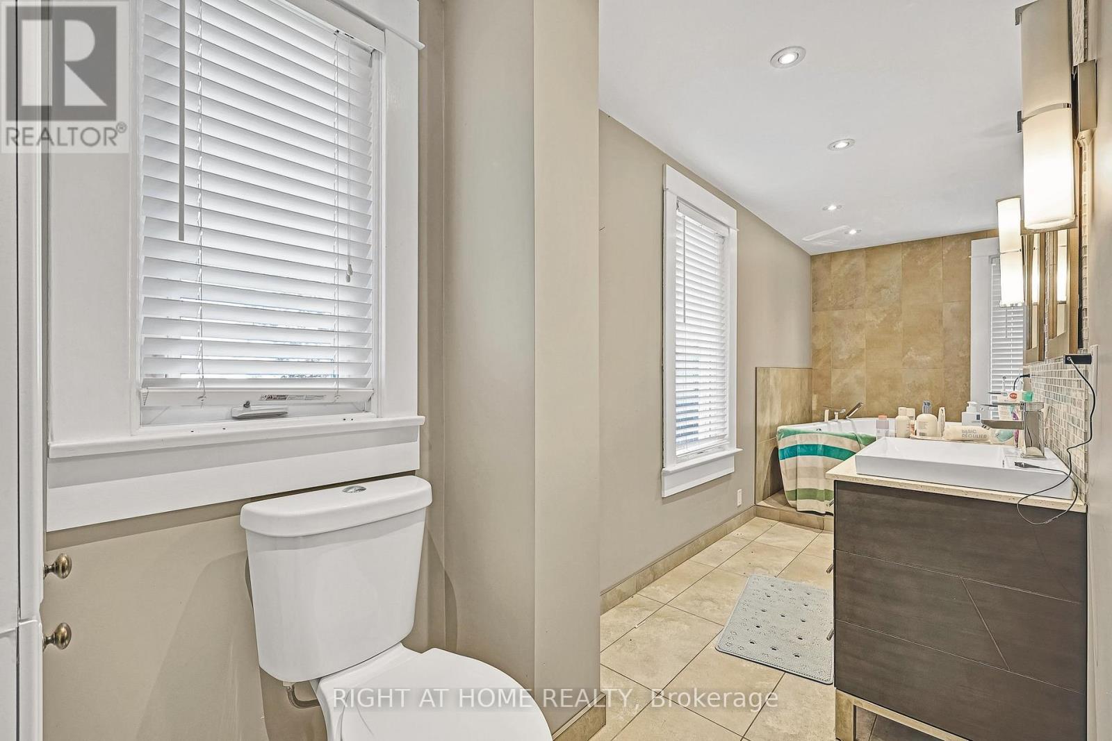 680 Winchester Road W, Whitby, Ontario  L1M 1V2 - Photo 10 - E12915192