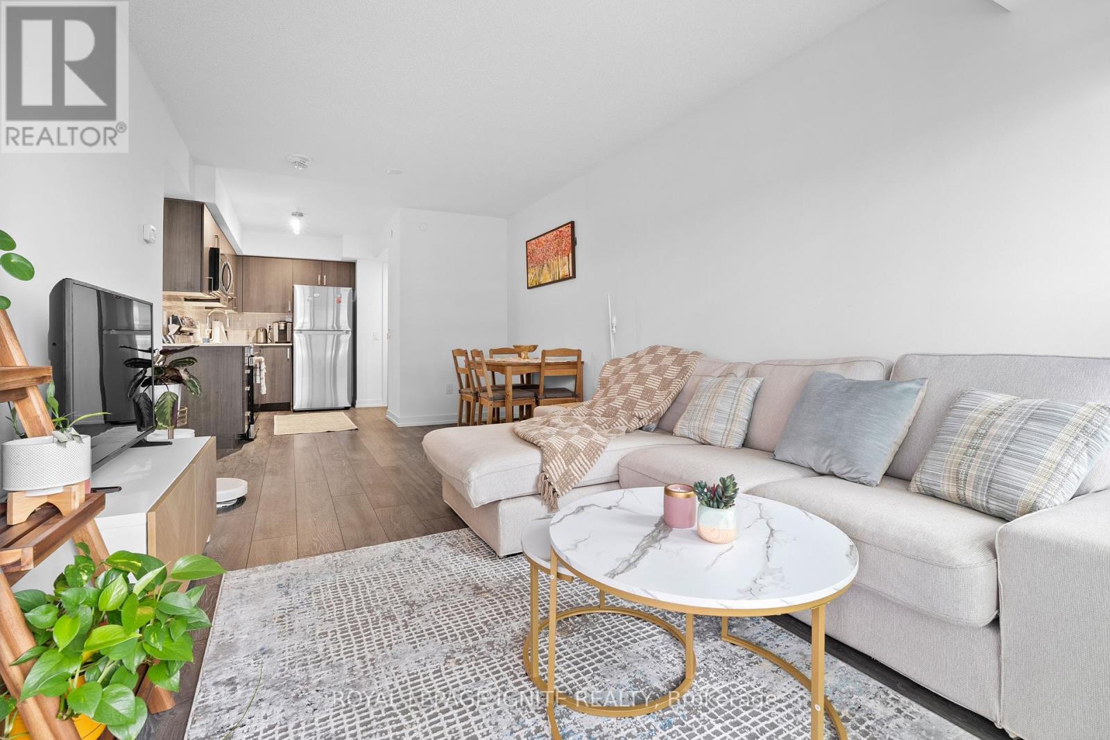 1605 - 1455 Celebration Drive, Pickering, Ontario  L1W 0C3 - Photo 10 - E12915212