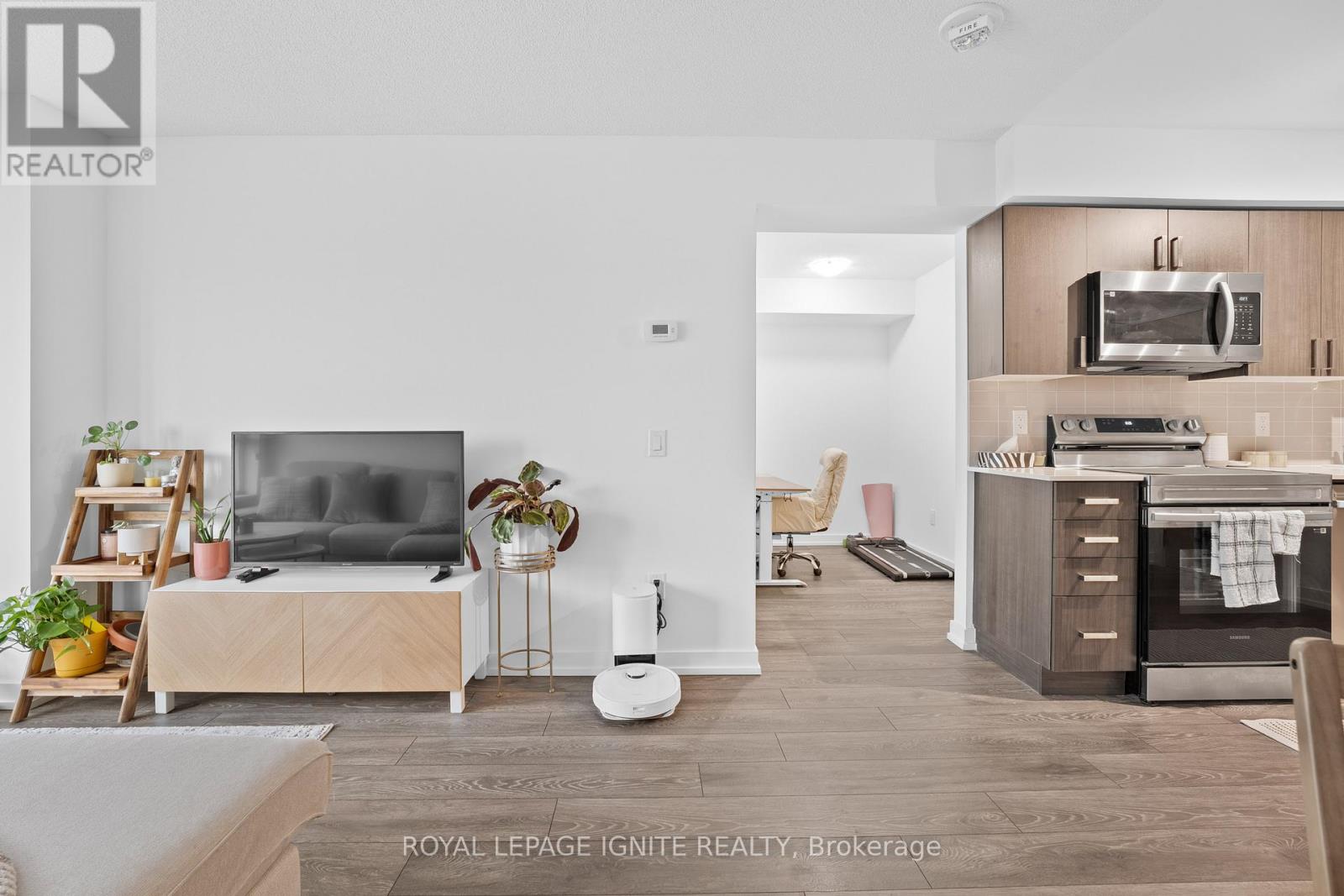 1605 - 1455 Celebration Drive, Pickering, Ontario  L1W 0C3 - Photo 11 - E12915212