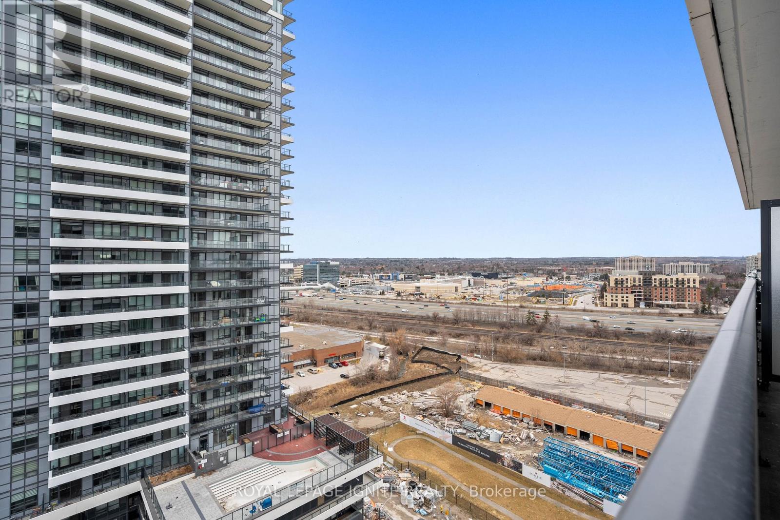 1605 - 1455 Celebration Drive, Pickering, Ontario  L1W 0C3 - Photo 18 - E12915212