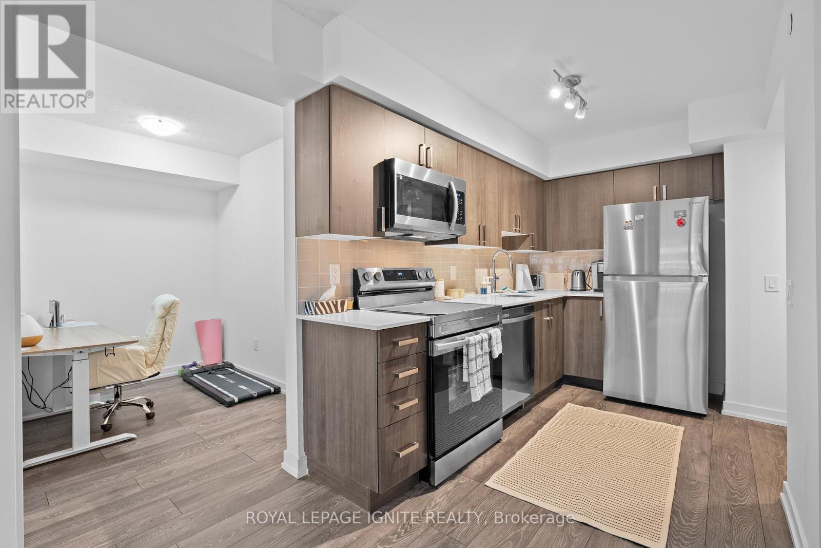 1605 - 1455 Celebration Drive, Pickering, Ontario  L1W 0C3 - Photo 6 - E12915212