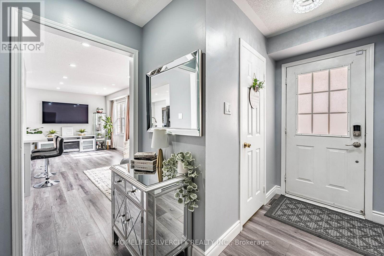 70 Toscana Drive, Whitby, Ontario  L1R 2Z3 - Photo 8 - E12915270