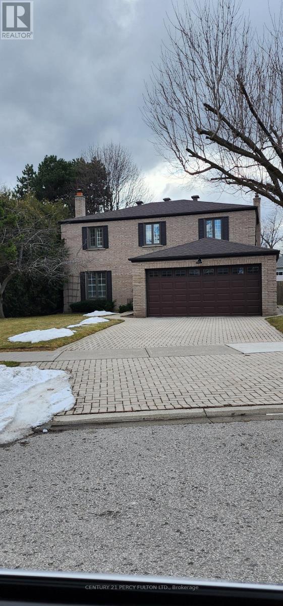 14 FARMINGTON MAIN CRESCENT, Toronto, Ontario