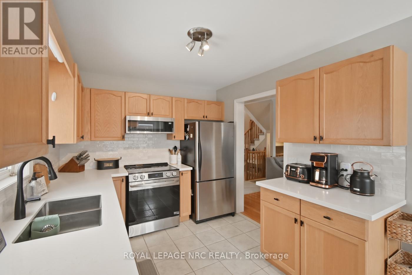 5245 White Dove Parkway, Niagara Falls, Ontario  L2H 3M5 - Photo 8 - X12828366