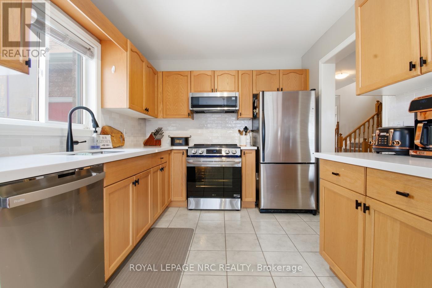 5245 White Dove Parkway, Niagara Falls, Ontario  L2H 3M5 - Photo 9 - X12828366