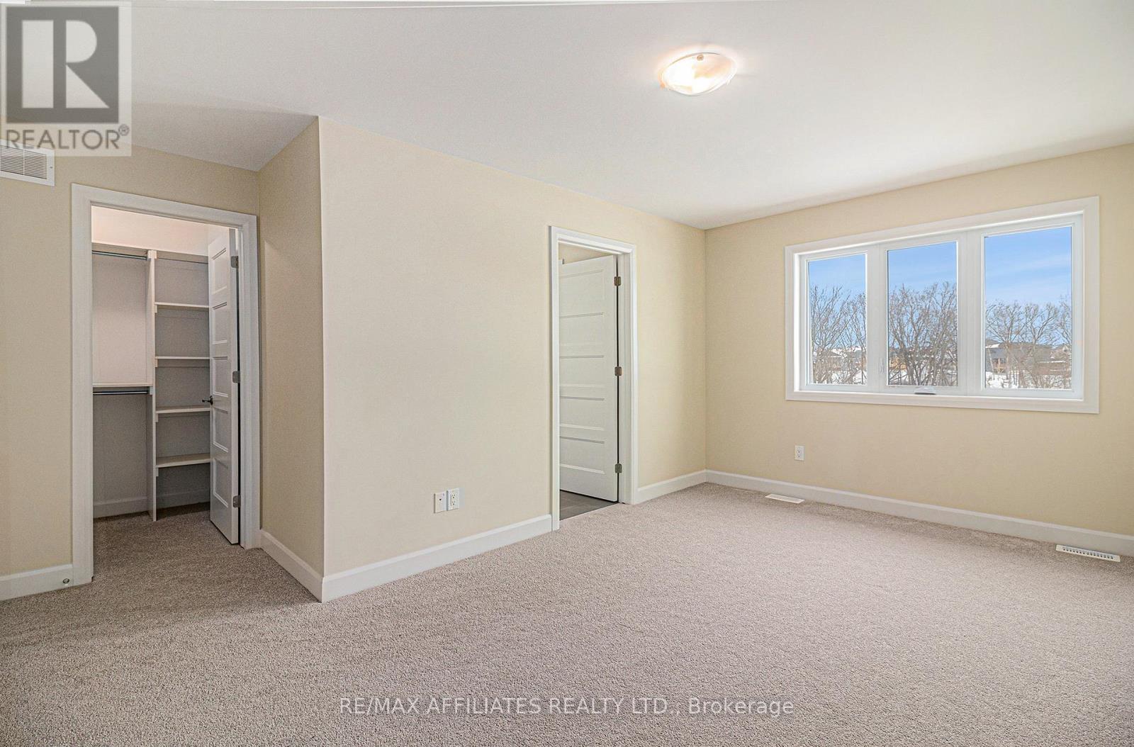 355 Voyageur Place, Russell, Ontario  K0A 1W0 - Photo 10 - X12245064