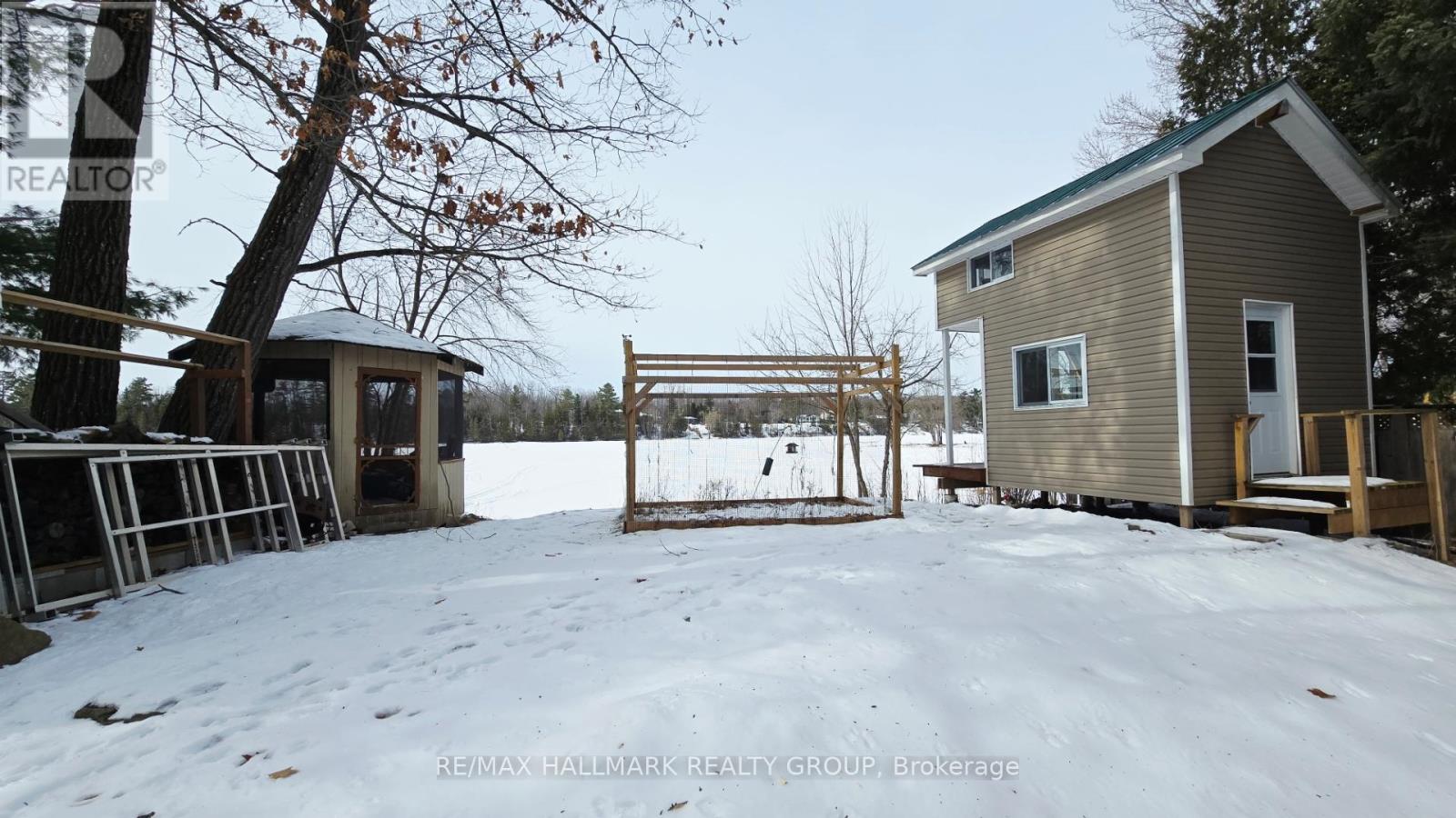 1236 Bayview Drive, Ottawa, Ontario  K0A 3M0 - Photo 3 - X12878588