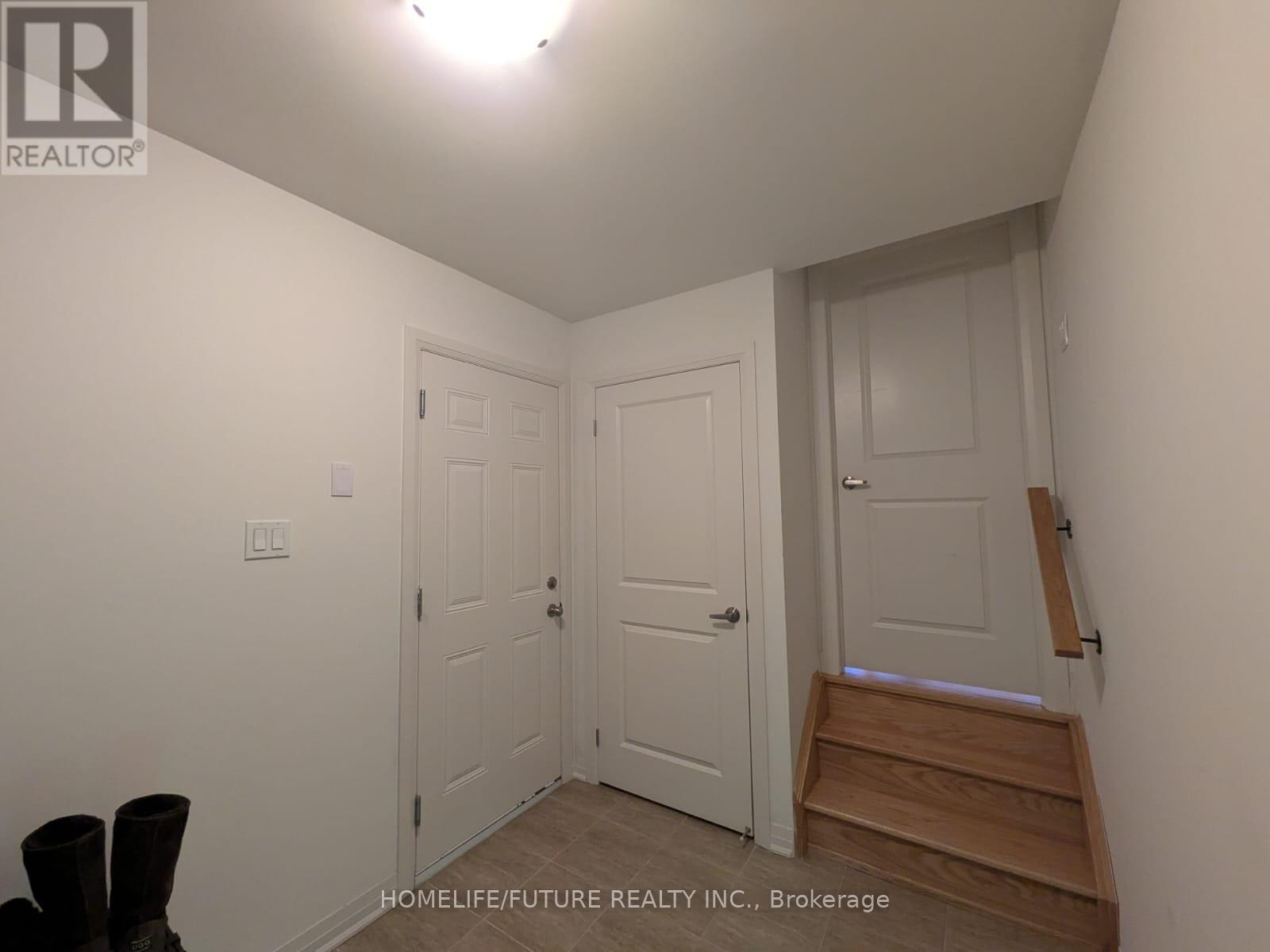 6 Pridham Place, New Tecumseth, Ontario  L0G 1W0 - Photo 10 - N12915114