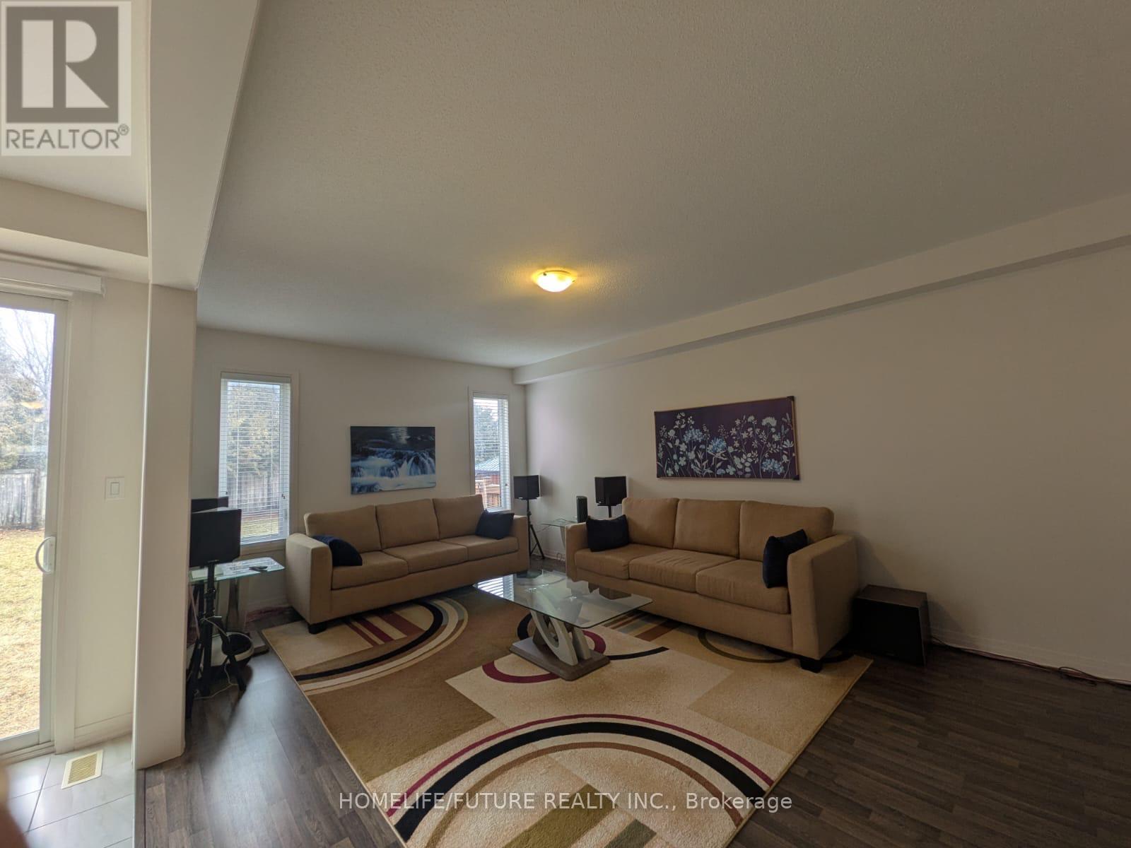 6 Pridham Place, New Tecumseth, Ontario  L0G 1W0 - Photo 2 - N12915114