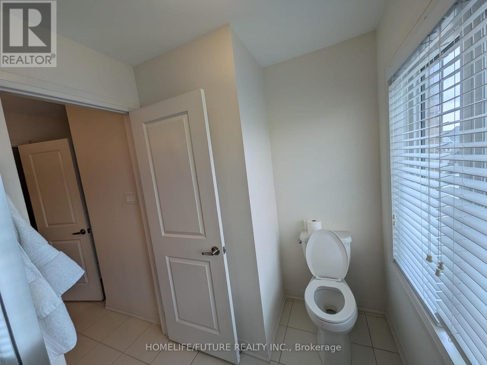 6 Pridham Place, New Tecumseth, Ontario  L0G 1W0 - Photo 4 - N12915114