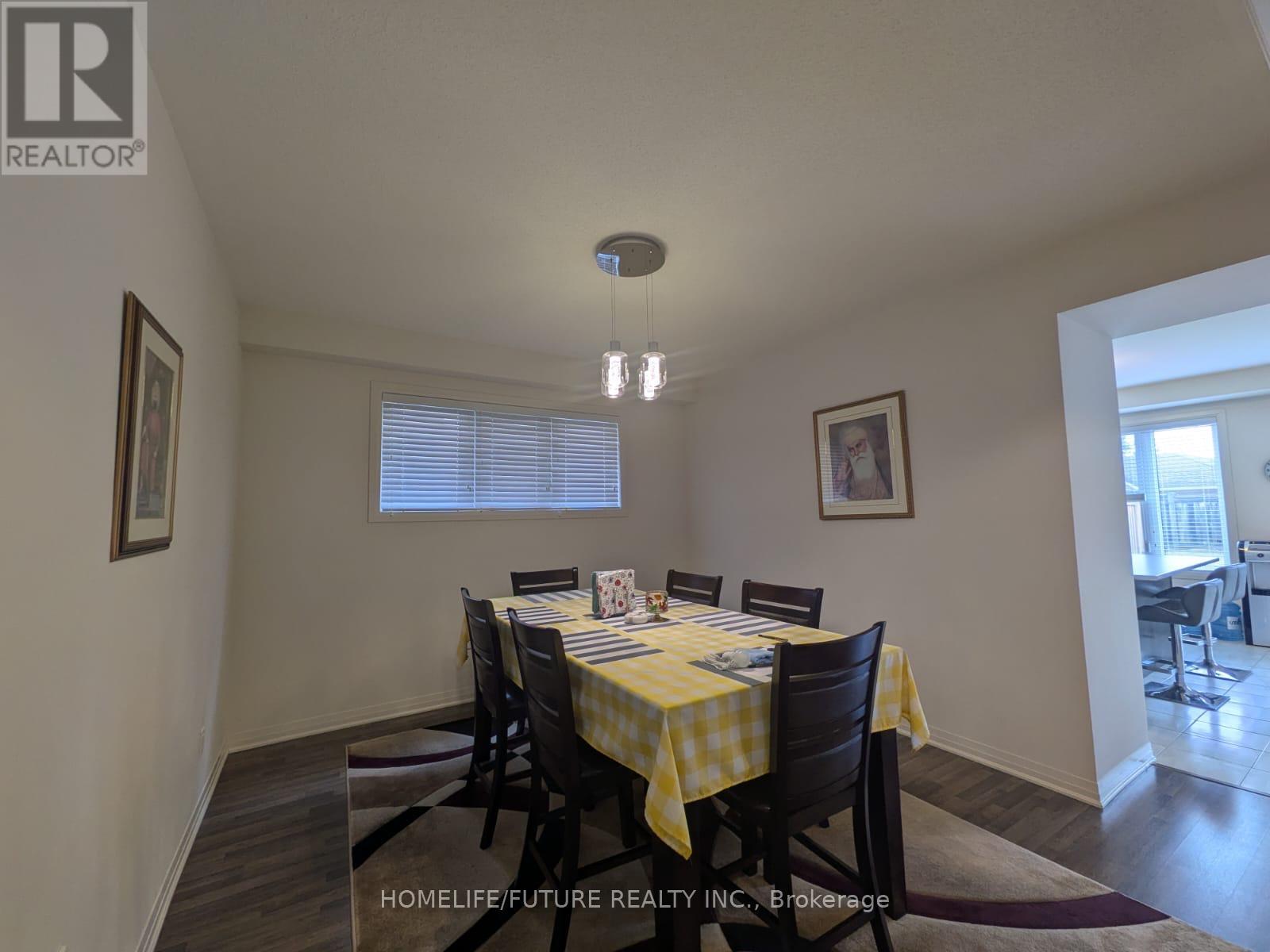 6 Pridham Place, New Tecumseth, Ontario  L0G 1W0 - Photo 7 - N12915114