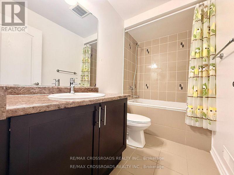 205 Laker Court, Newmarket, Ontario  L3X 0J5 - Photo 22 - N12915136