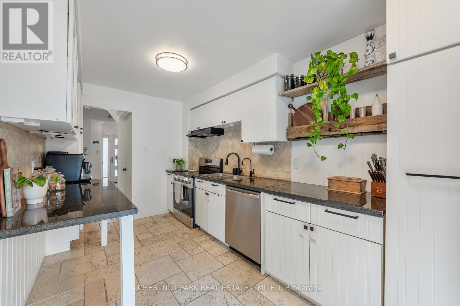 31a South Balsam Street, Uxbridge, Ontario  L9P 1V2 - Photo 10 - N12915148