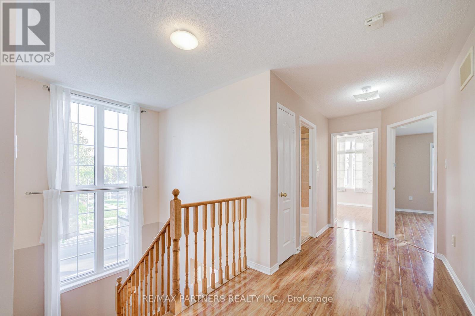 496 The Bridle Walk, Markham, Ontario  L6C 2Y3 - Photo 12 - N12915180