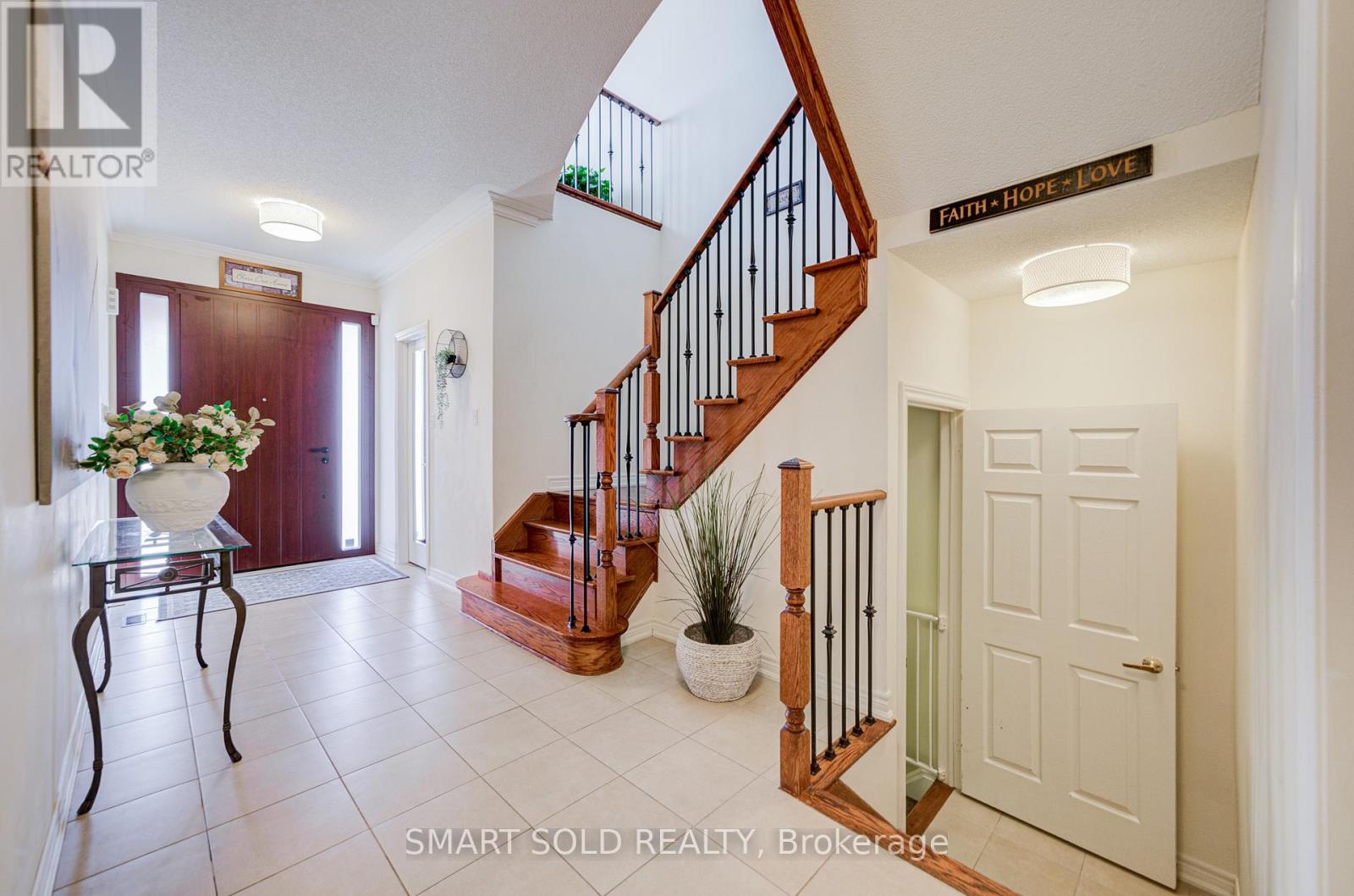 365 Golden Orchard Road, Vaughan, Ontario  L6A 0N6 - Photo 7 - N12915194