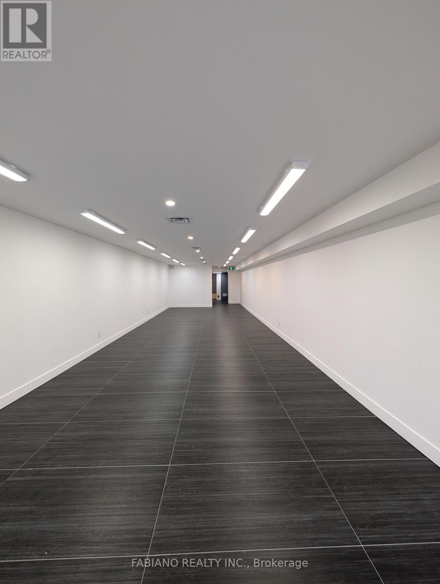 2 - 13130 Yonge Street, Richmond Hill, Ontario  L4E 2T3 - Photo 5 - N12915208