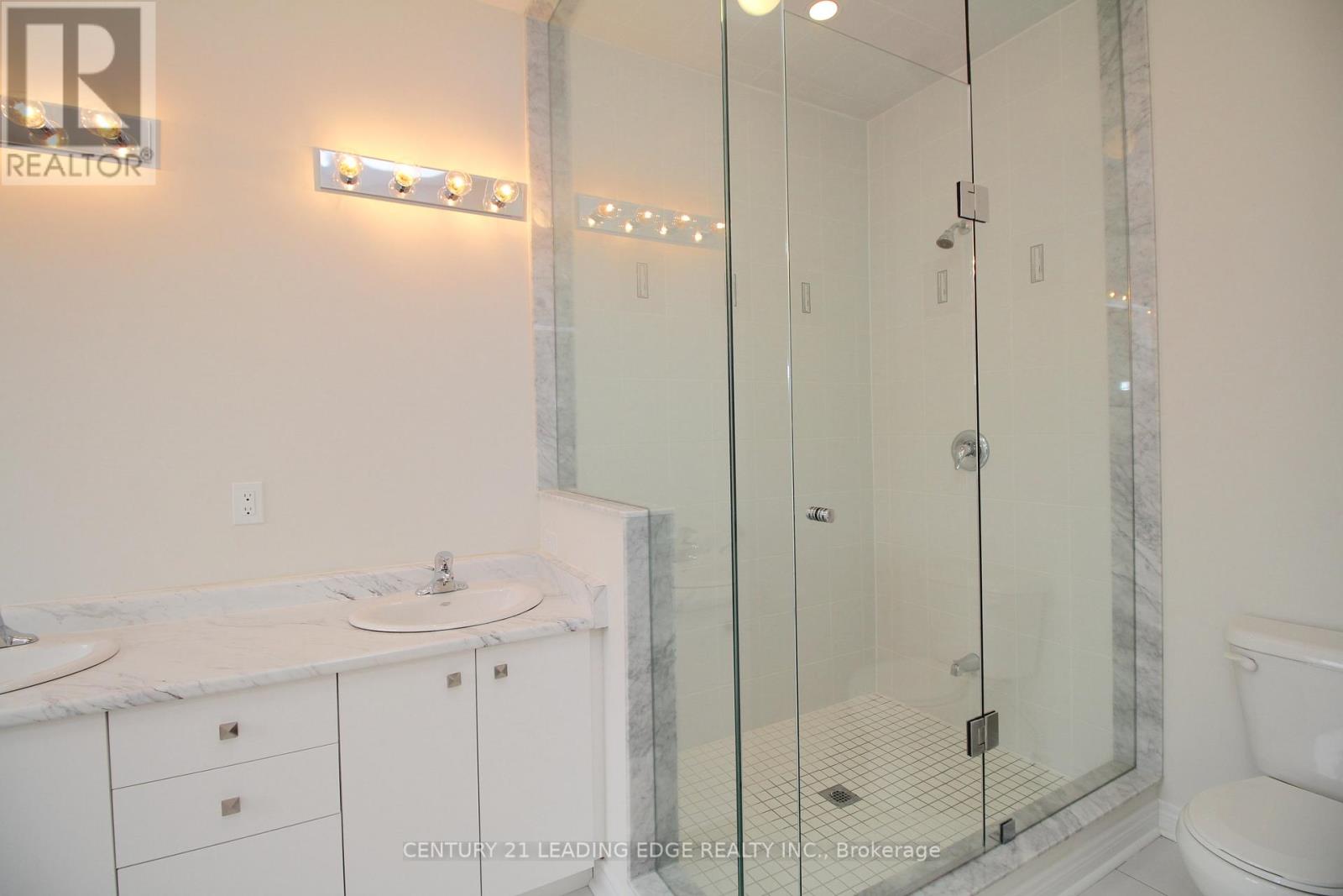 2nd & 3rd - 102 Hilts Drive, Richmond Hill, Ontario  L4H 0J2 - Photo 16 - N12915216