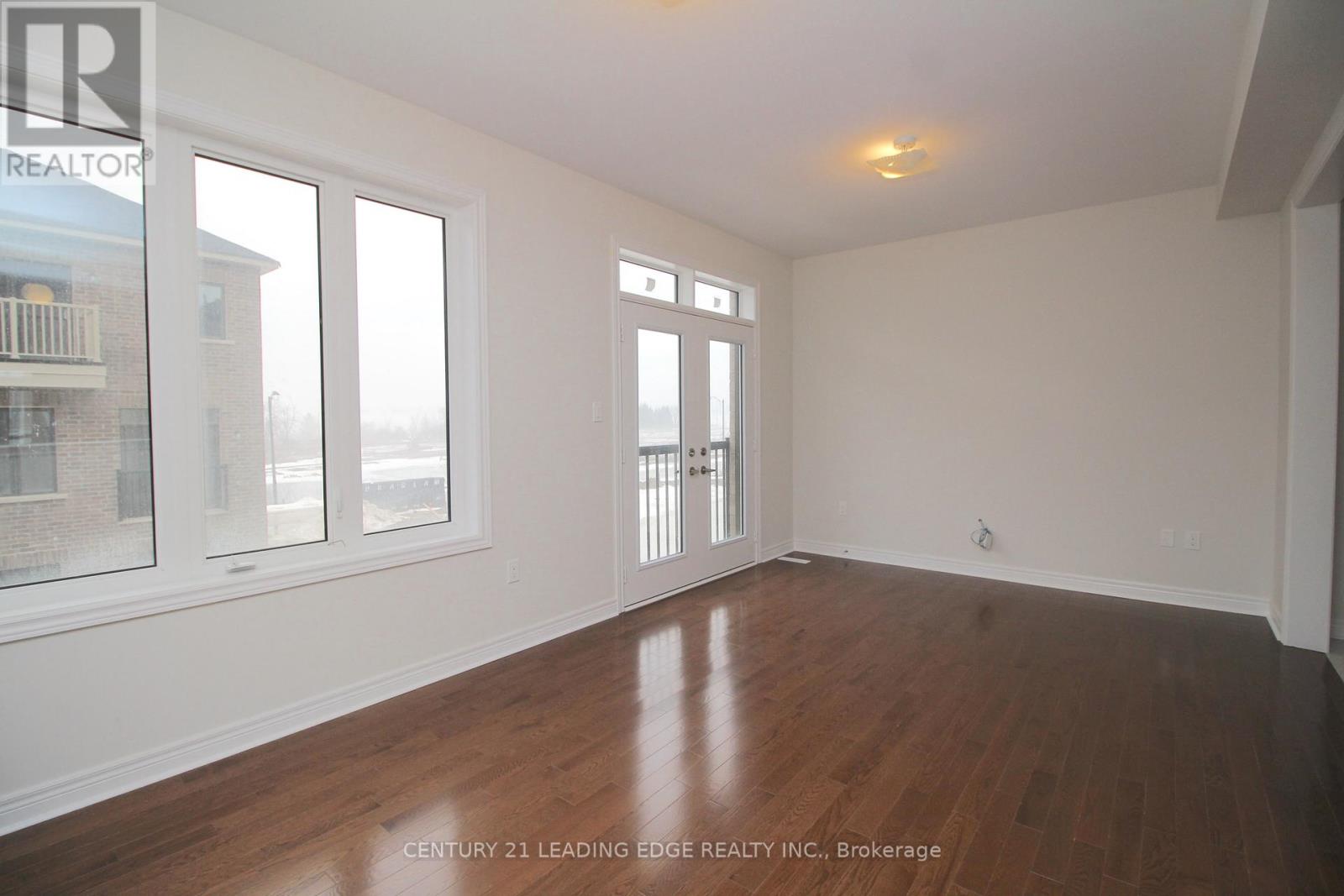 2nd & 3rd - 102 Hilts Drive, Richmond Hill, Ontario  L4H 0J2 - Photo 7 - N12915216