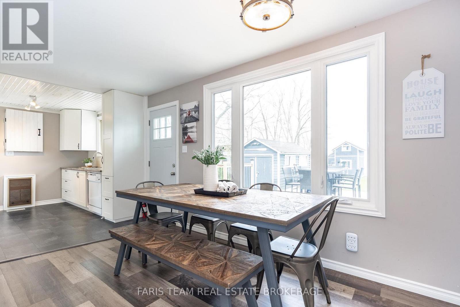 258 Patterson Boulevard, Tay, Ontario  L0K 1R0 - Photo 6 - S12915336