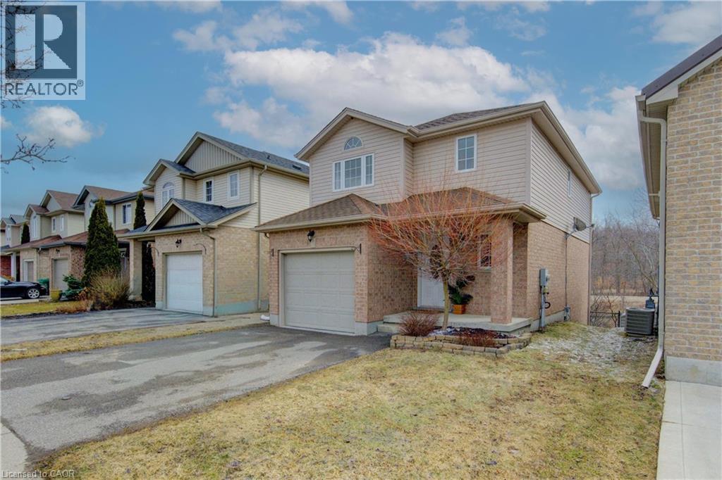 80 Everglade Crescent, Kitchener, Ontario  N2E 3Y5 - Photo 2 - 40814451