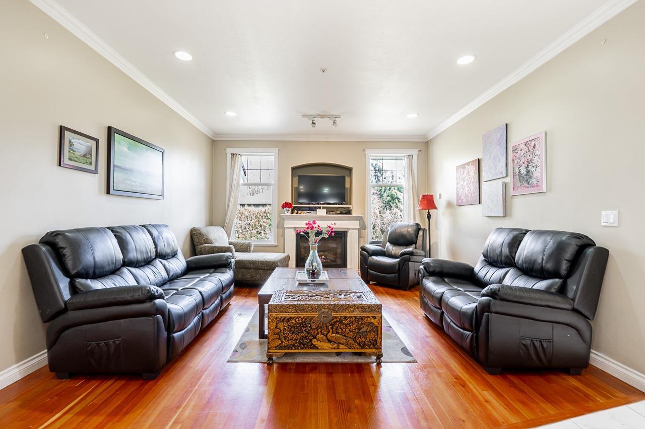 9833 182 Street, Surrey, British Columbia  V4N 5A9 - Photo 9 - R3102325