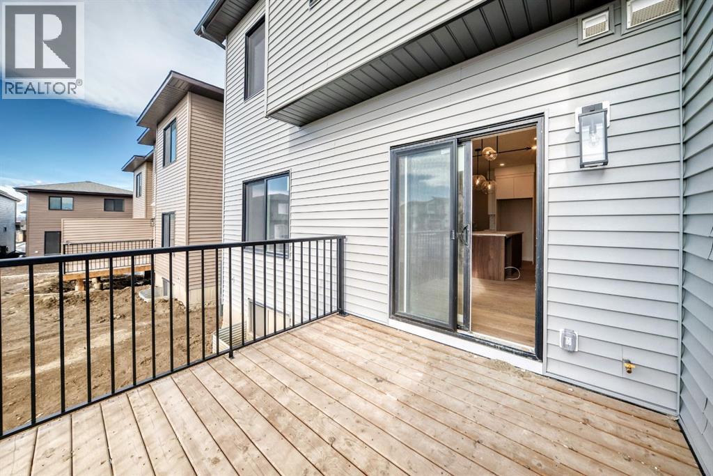 512 Heritage Boulevard, Cochrane, Alberta  T4C 2J8 - Photo 12 - A2292168