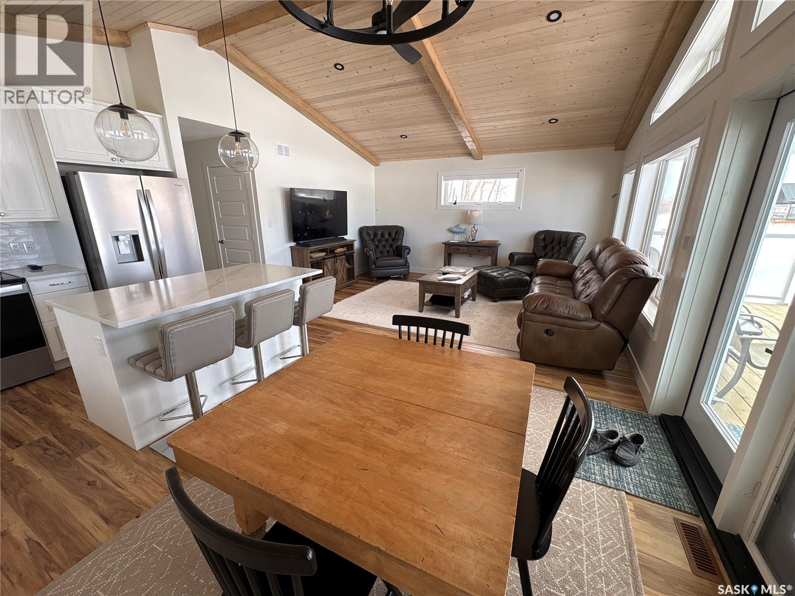 105 Prince Crescent, Fishing Lake, Saskatchewan  S0A 4T0 - Photo 9 - SK031133