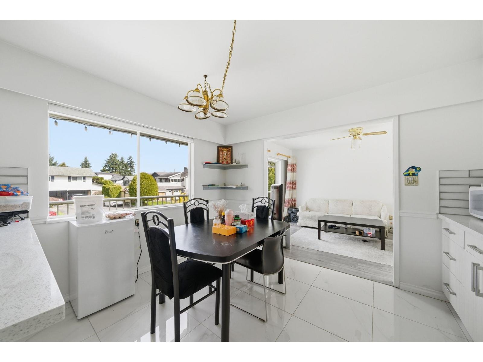 11926 82a Avenue, Delta, British Columbia  V4C 2E6 - Photo 9 - R3102859