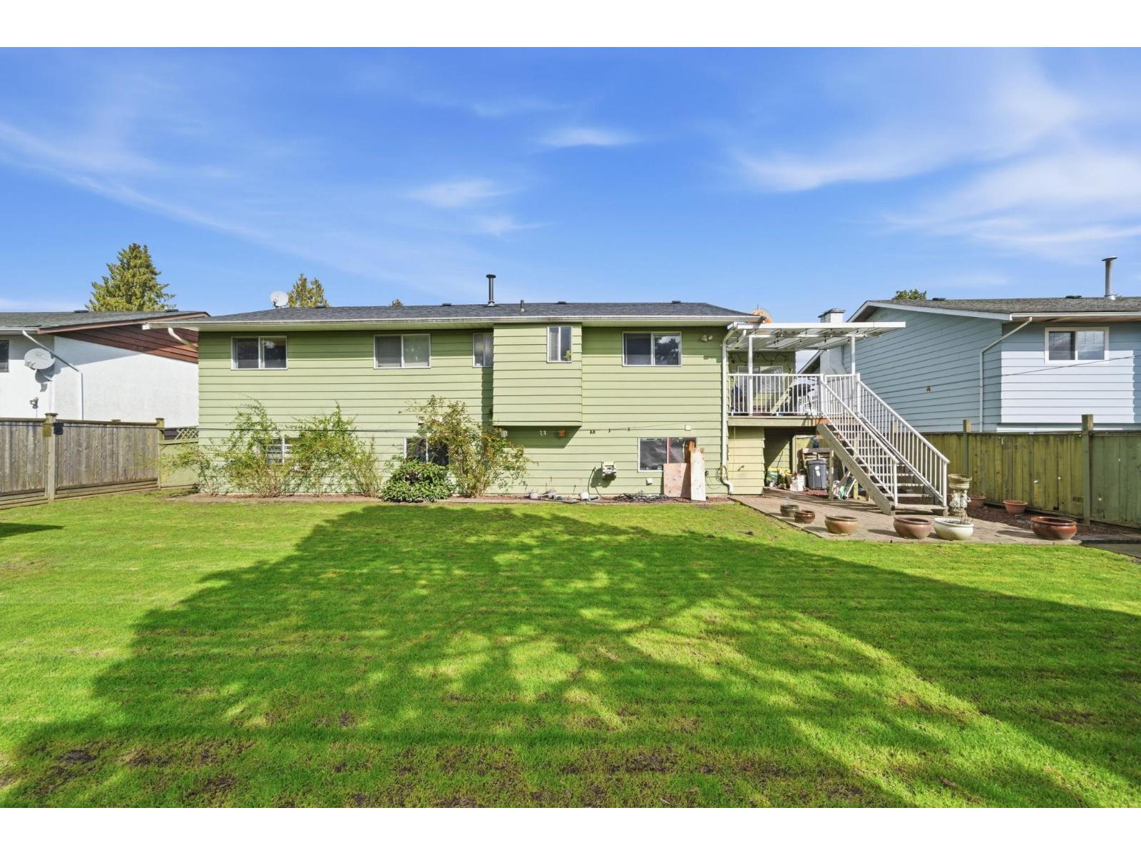 11926 82a Avenue, Delta, British Columbia  V4C 2E6 - Photo 3 - R3102859