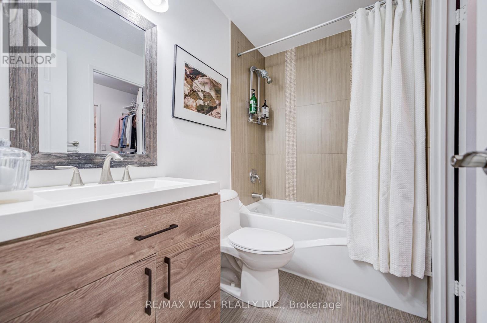 320 - 3025 The Credit Woodlands Drive, Mississauga, Ontario  L5C 2V3 - Photo 29 - W12914876