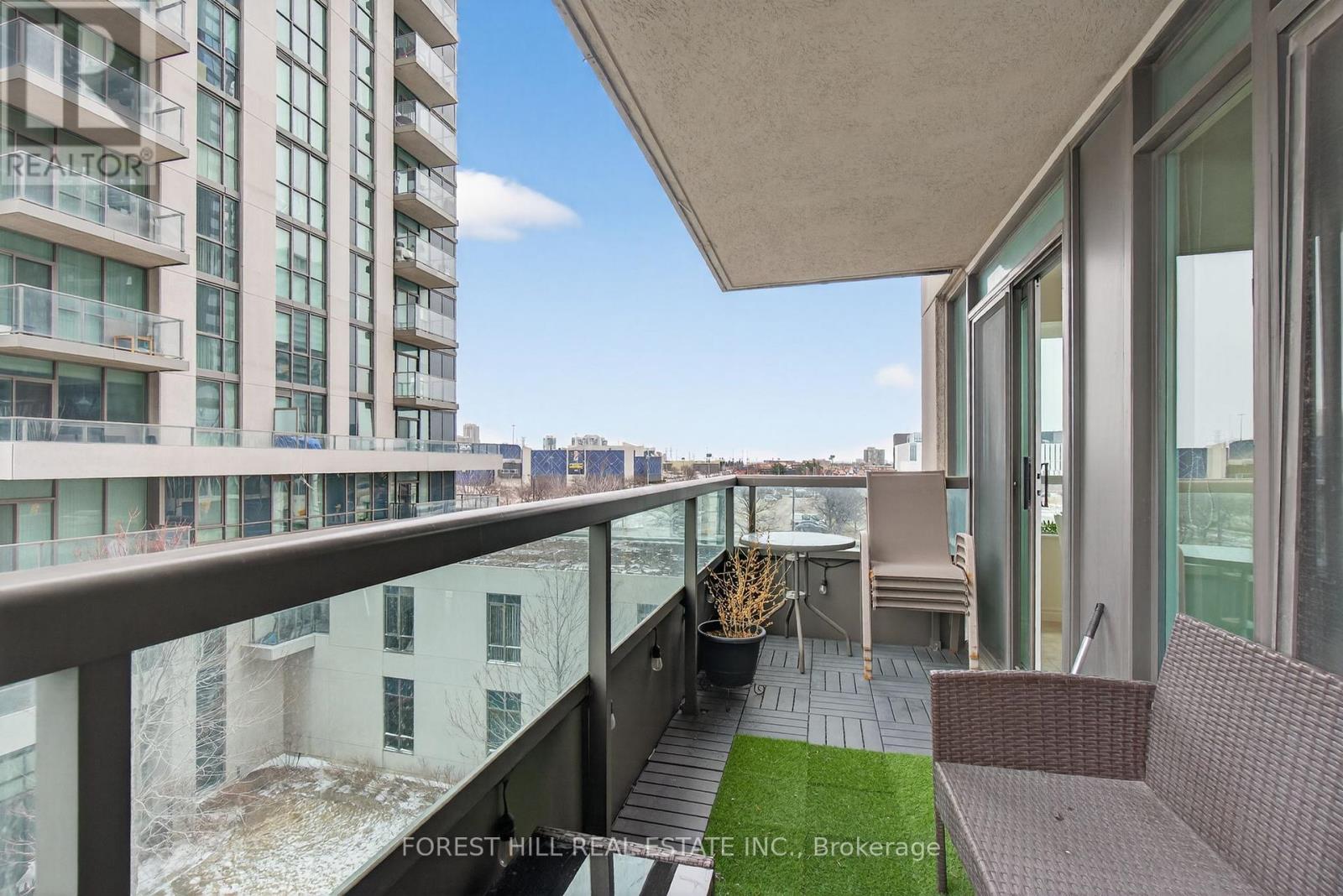 505 - 335 Rathburn Road W, Mississauga, Ontario  L5B 0C8 - Photo 31 - W12897074